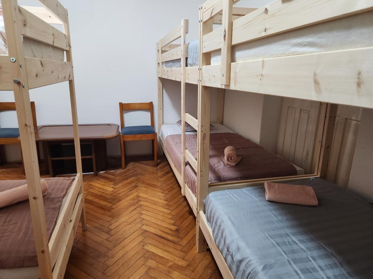 Hostel Queen Centar Split Ngoại thất bức ảnh