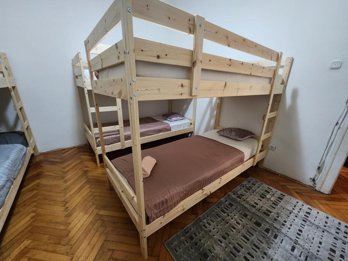 Hostel Queen Centar Split Ngoại thất bức ảnh
