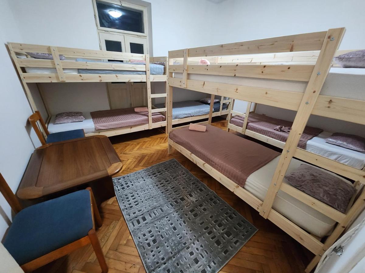 Hostel Queen Centar Split Ngoại thất bức ảnh